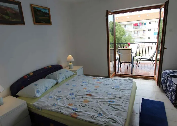 In - Insel Krk 14421 Апартаменты *