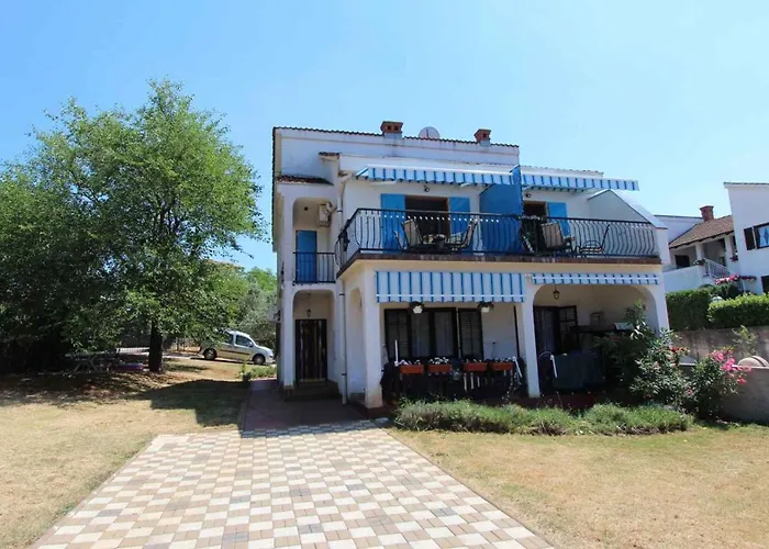 In - Insel Krk 14421 مالينسكا